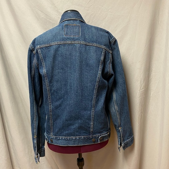 Levi Strauss & Co jean jacket - Picture 3 of 7